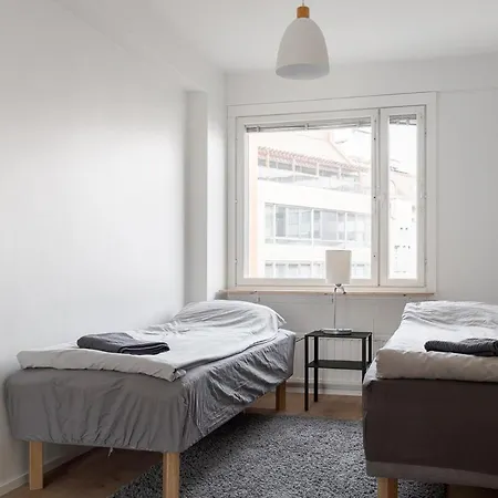 Appartamento Renovated 3br With Balcony Just 350m From Train Station And 500m From Nokia Arena Tampere