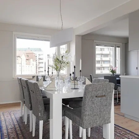 Renovated 3br With Balcony Just 350m From Train Station And 500m From Nokia Arena Tampere