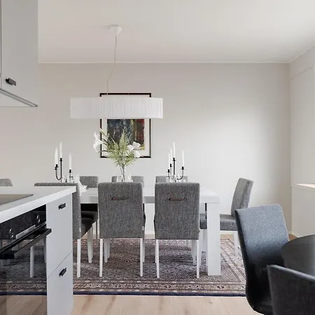 Renovated 3br With Balcony Just 350m From Train Station And 500m From Nokia Arena Tampere